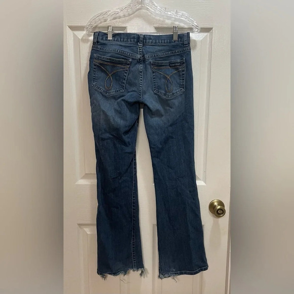 Calvin Klein Womens Flare Fit Distressed Jeans Size 27 - Picture 4 of 13